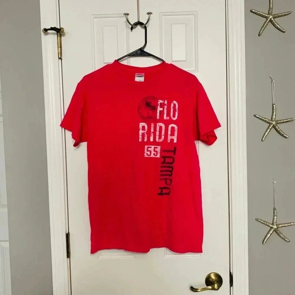 🔴🔴Tampa Florida T-Shirt🌟
